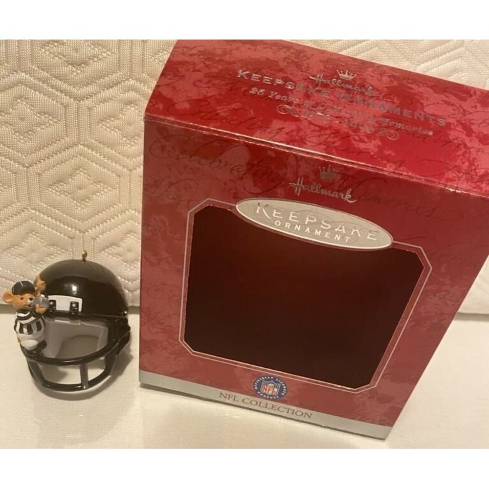 Hallmark Christmas‎ NFL Pittsburgh Steelers Helmet Keepsake Ornament